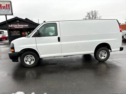 2021 Chevrolet Express 2500 RWD 2500 Regular Wheelbase WT
