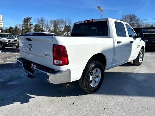 2022 RAM 1500 Classic SLT