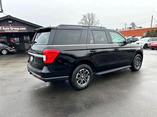 2022 Ford Expedition XLT