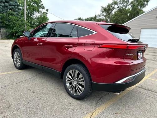 2023 Toyota Venza LE