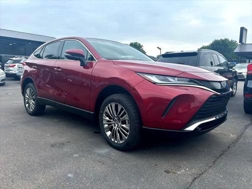 2023 Toyota Venza LE