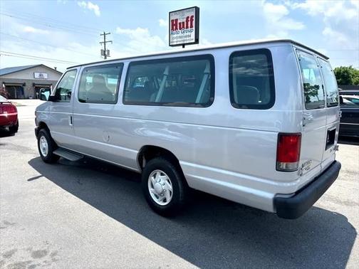 2014 Ford E350 Super Duty XL