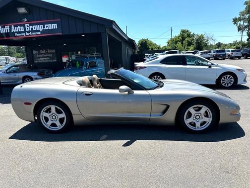 1999 Chevrolet Corvette Base