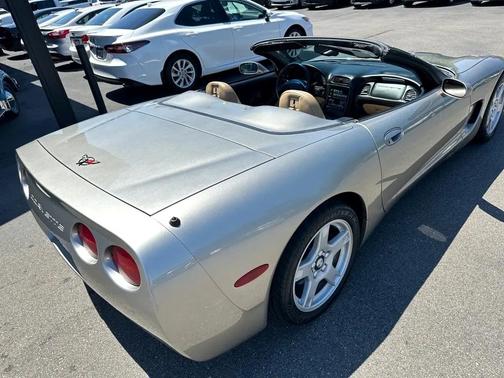 1999 Chevrolet Corvette Base