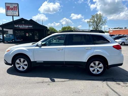 2011 Subaru Outback 2.5 i Premium