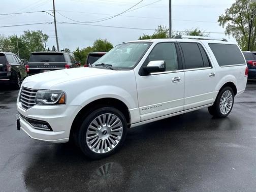 2017 Lincoln Navigator Select