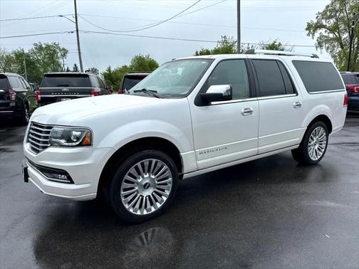 2017 Lincoln Navigator Select
