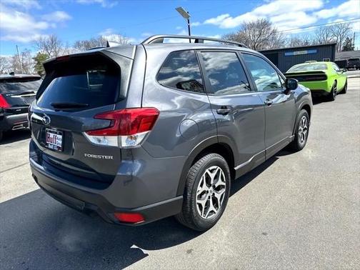 2021 Subaru Forester Premium