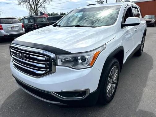 2019 GMC Acadia SLE-2