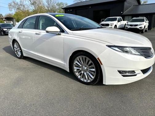2013 Lincoln MKZ Base