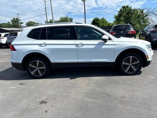 2019 Volkswagen Tiguan 2.0T SE 4MOTION