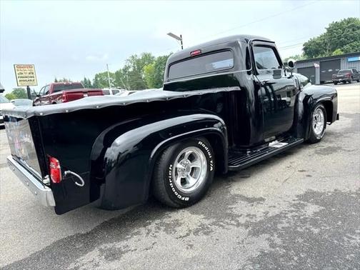 1954 Ford F100 Base
