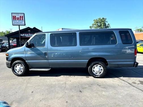 2014 Ford E350 Super Duty XL