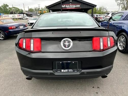 2012 Ford Mustang V6 Premium