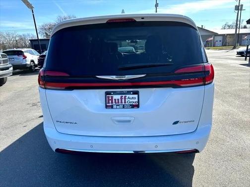 2022 Chrysler Pacifica Hybrid Limited
