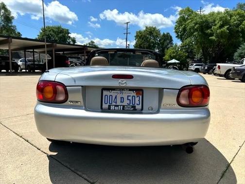2009 Mazda MX-5 Miata Sport