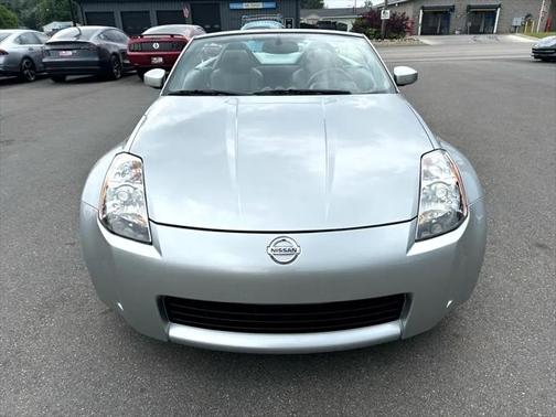 2005 Nissan 350Z Touring