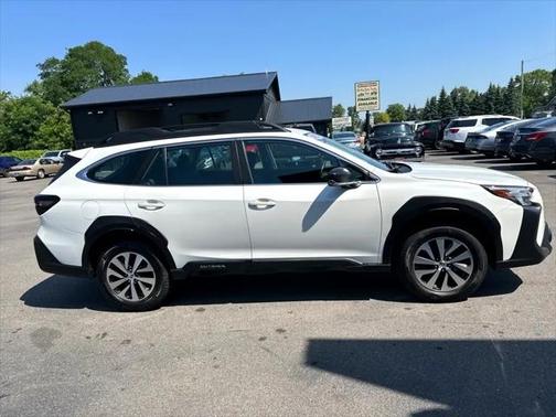 2023 Subaru Outback Base