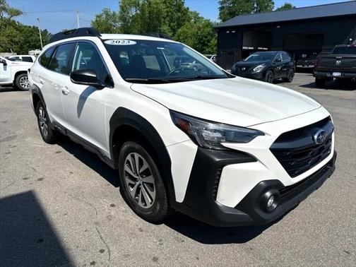 2023 Subaru Outback Base