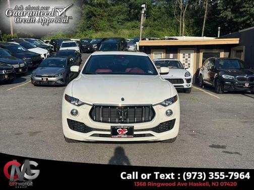 2017 Maserati Levante Base
