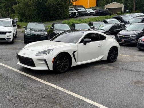 2022 Toyota GR86 Premium