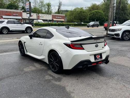 2022 Toyota GR86 Premium