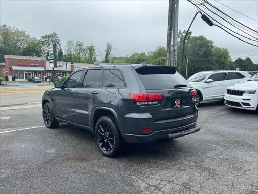 2017 Jeep Grand Cherokee Altitude