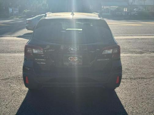 2019 Subaru Outback 2.5i Touring