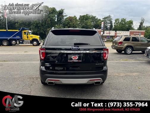 2017 Ford Explorer Platinum