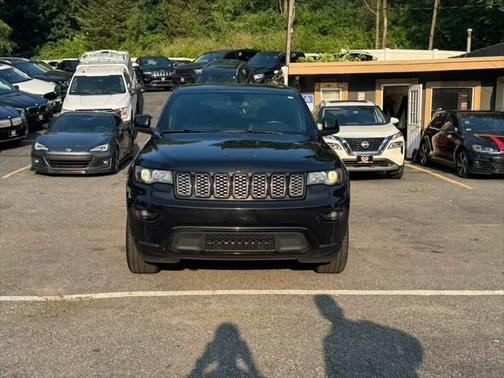 2021 Jeep Grand Cherokee Laredo