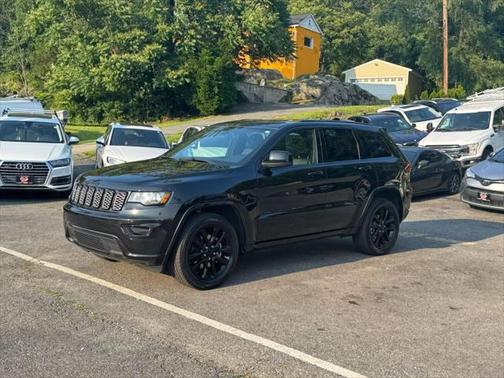 2021 Jeep Grand Cherokee Laredo