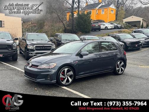 2018 Volkswagen Golf GTI 2.0T S 4-Door