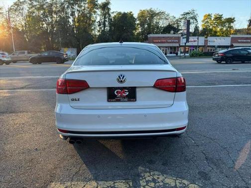 2017 Volkswagen Jetta GLI