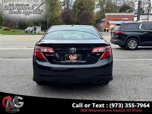 2014 Toyota Camry SE Sport