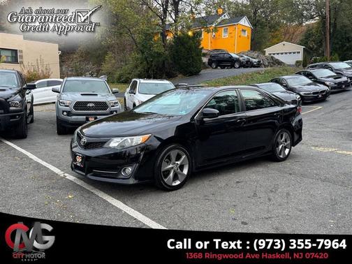 2014 Toyota Camry SE Sport