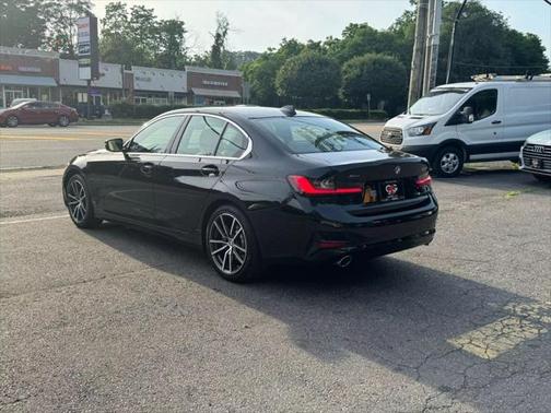 2019 BMW 330 xDrive