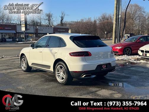 2018 Porsche Macan 