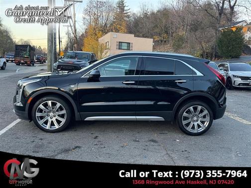 2020 Cadillac XT4 Premium Luxury