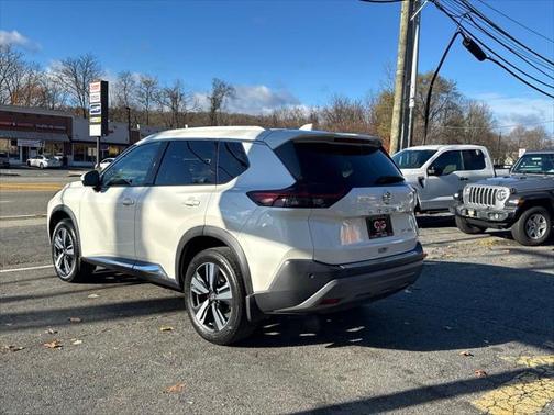 2021 Nissan Rogue SL