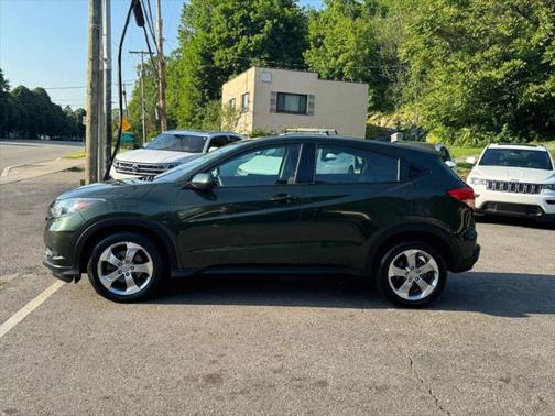 2017 Honda HR-V LX