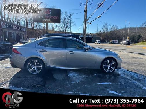 2018 Lexus IS 300 Base