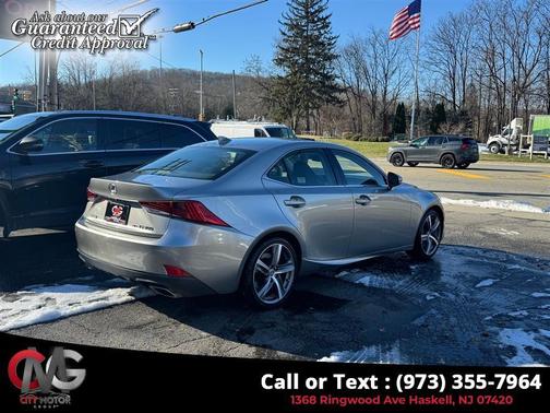 2018 Lexus IS 300 Base