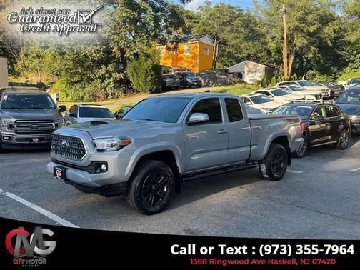 2018 Toyota Tacoma 
