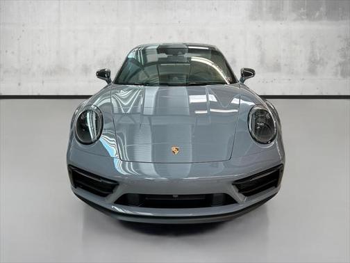 2023 Porsche 911 Carrera GTS