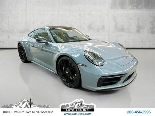 2023 Porsche 911 Carrera GTS