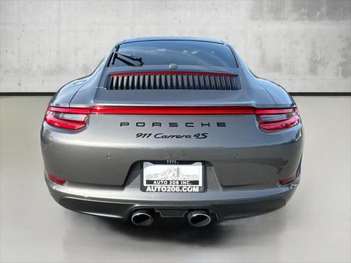 2018 Porsche 911 Carrera 4S