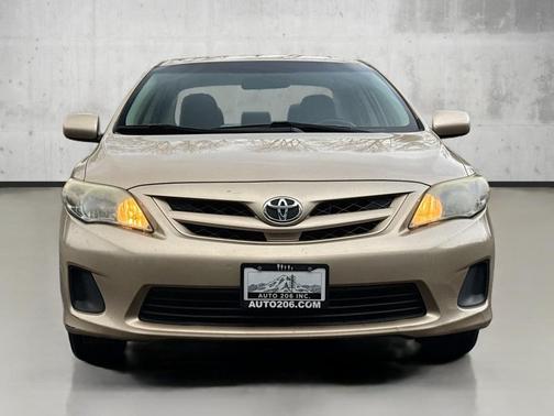 2011 Toyota Corolla LE