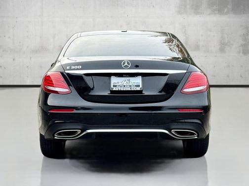 2018 Mercedes-Benz E-Class RWD Sedan