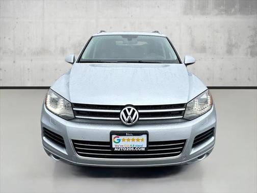 2012 Volkswagen Touareg TDI Executive
