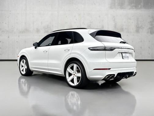 2019 Porsche Cayenne S